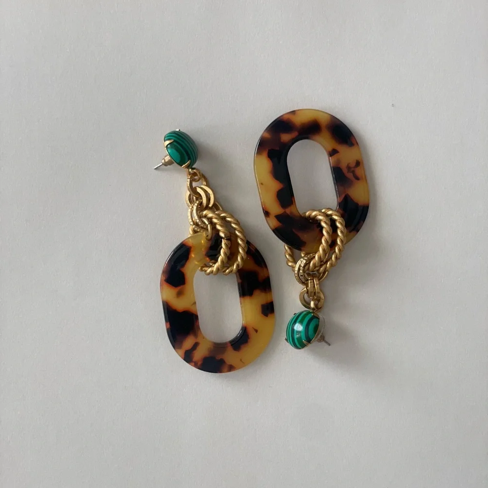 Brown and Green Tortoiseshell Hoop Earrings - Picture 5 of 5